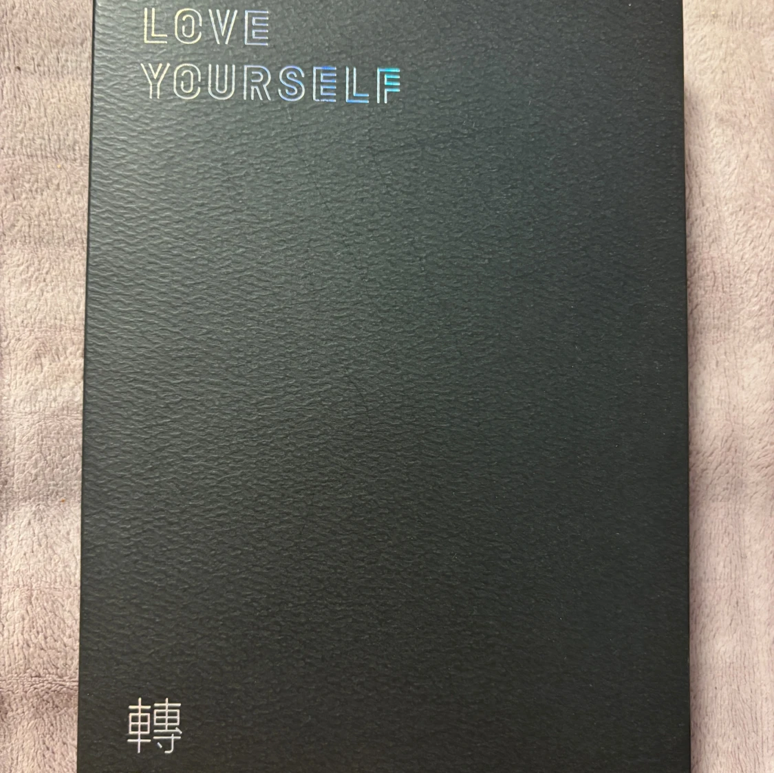 BTS- Love Yourself album 