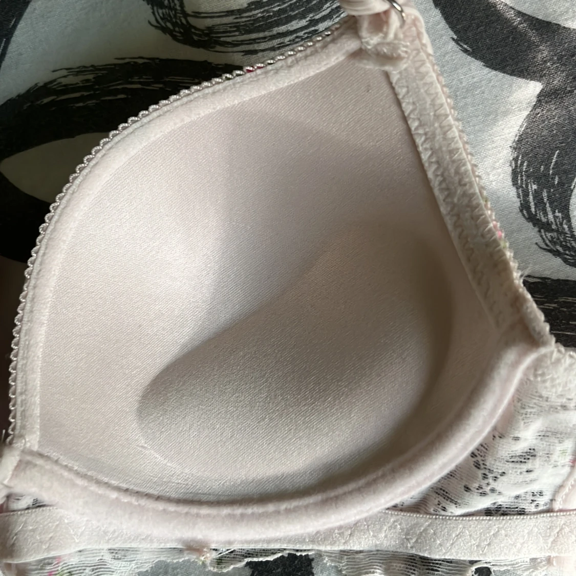 Blommig push-up bh  med spets - 2