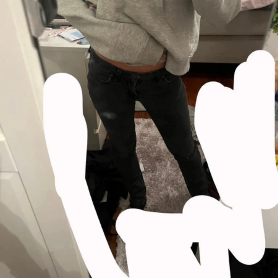 Mörk gråa/svarta jeans ifrån crocker