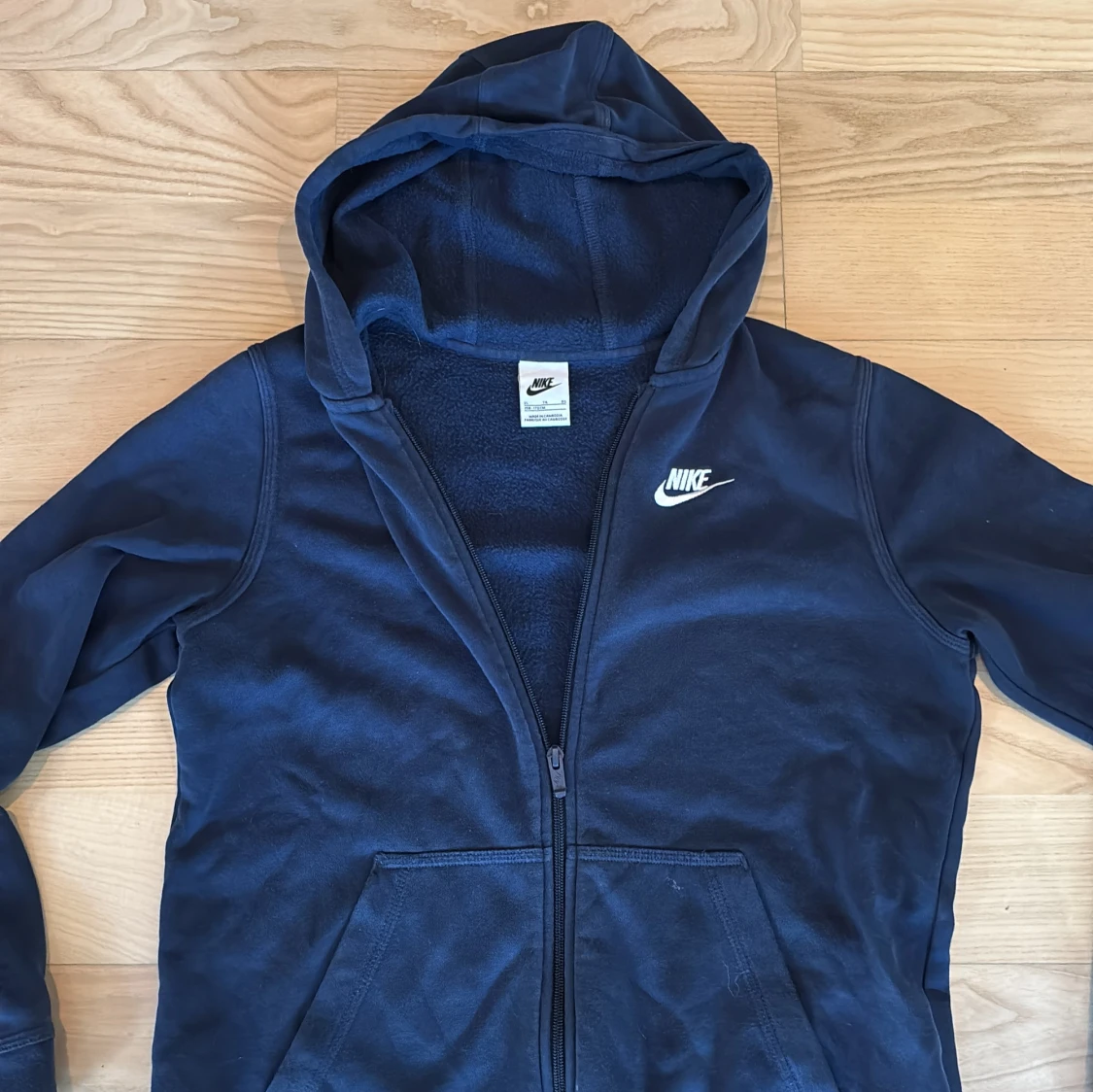 Mörkblå Nike hoodie med dragkedja  - 2