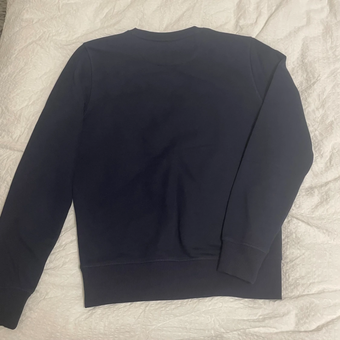 Mörkblå sweatshirt från GANT - 1