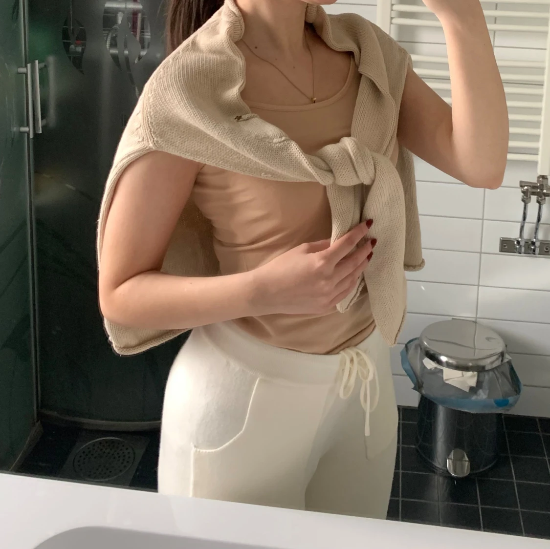 Beige stickad tröja Mon Row  - 2