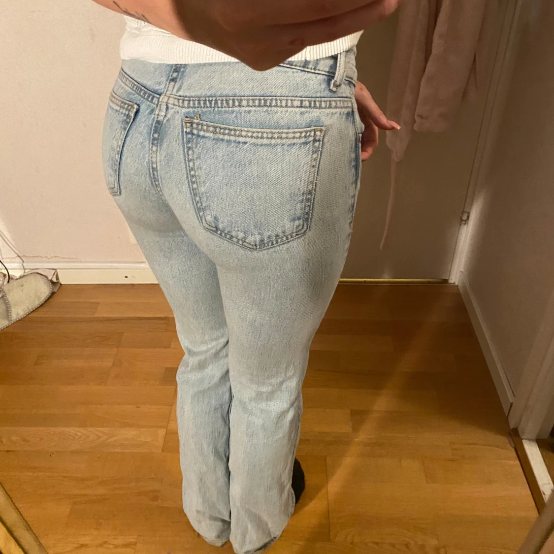 Ljusblå jeans från Pull&Bear, bootcut - 1