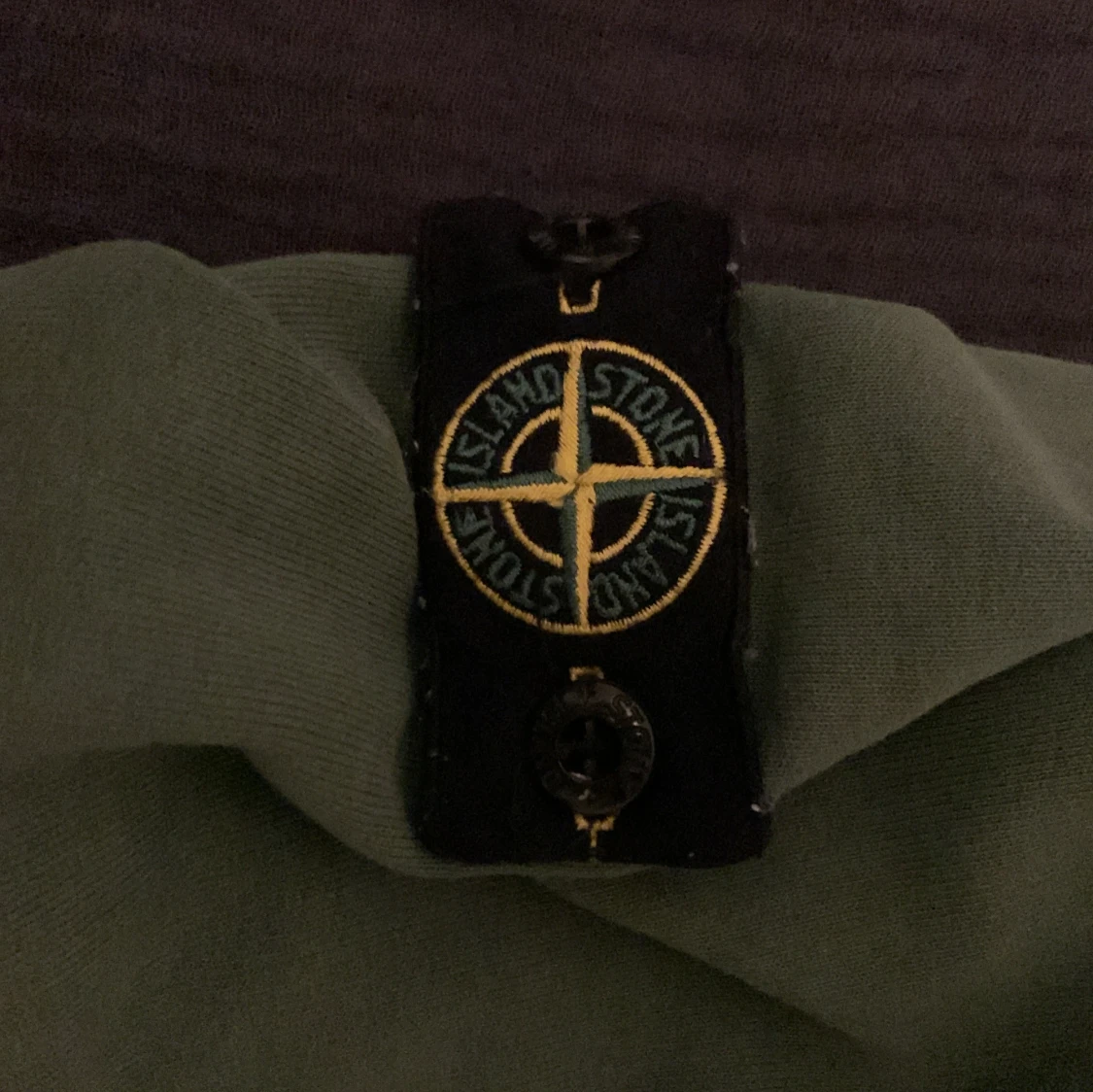 Grön hoodie från Stone Island Junior - 2