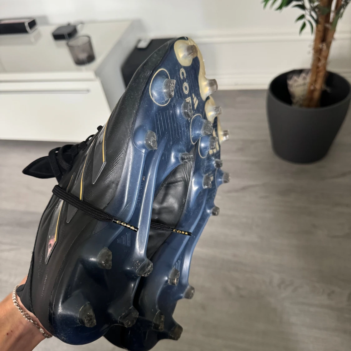 Svarta Adidas Copa fotbollsskor - 1