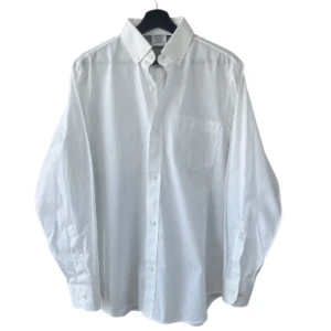 Vetements  - Vetements SS18 double sided open back button down shirt. Sz M