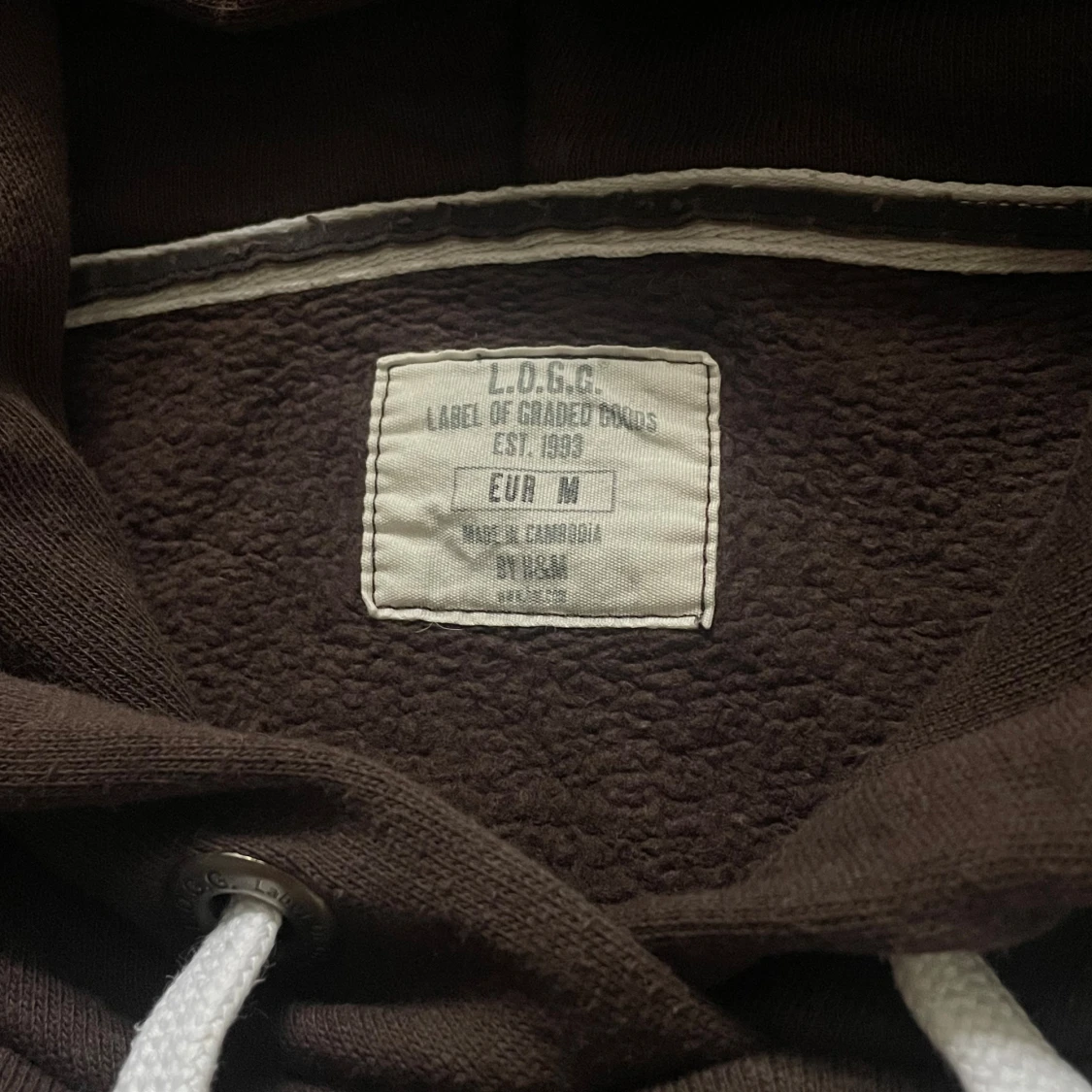 Brun hoodie med tryck - 3