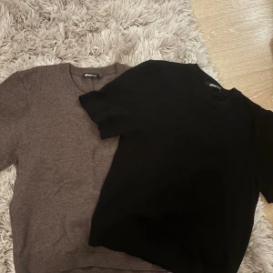 T-shirts - Så fina, knappt använda😊passar även xs! 50kr st 100kr för båda!