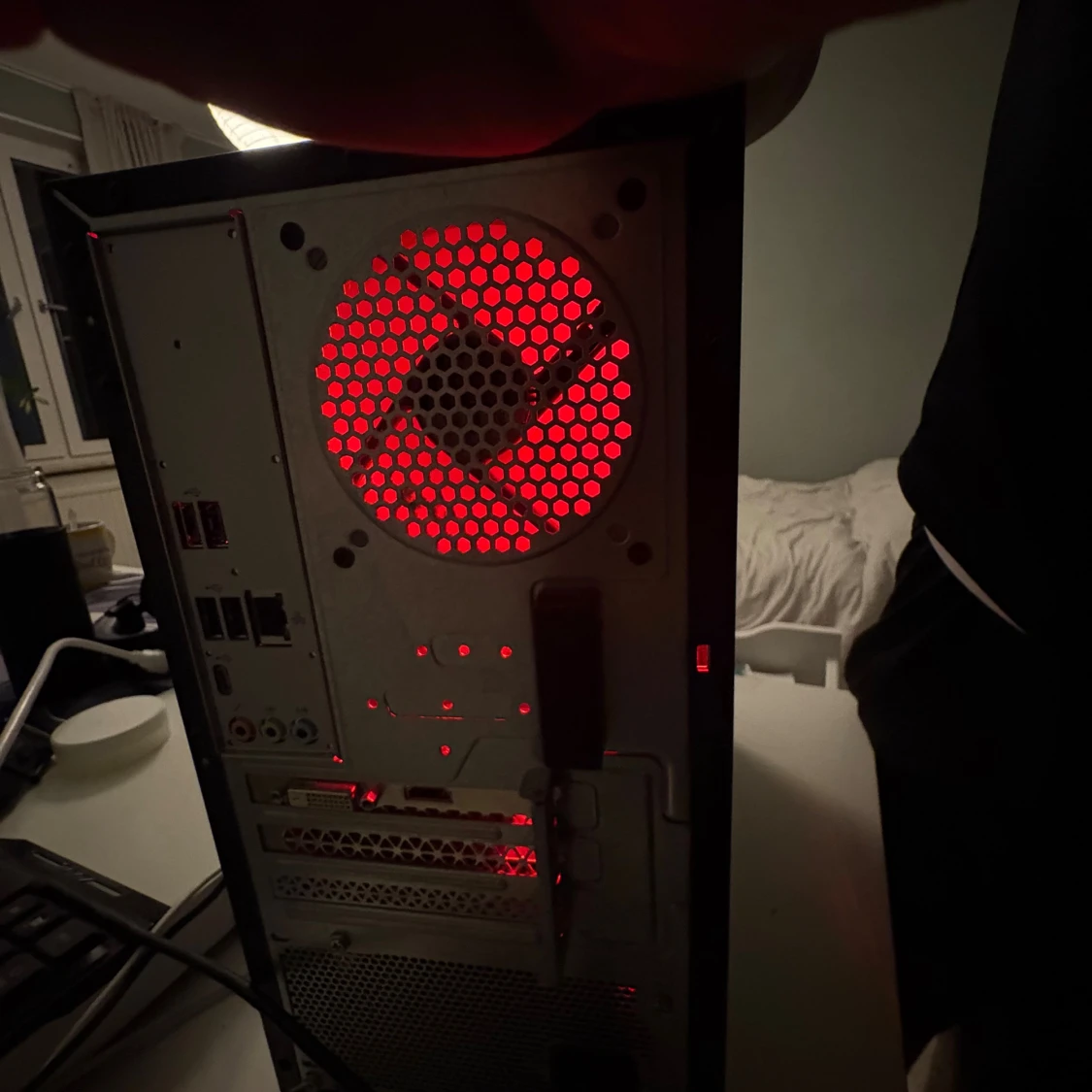 Gamingdator – Acer Nitro N50-620 (i5-11400F / RTX 1650 / 8 GB RAM / 256 GB SSD) - 3