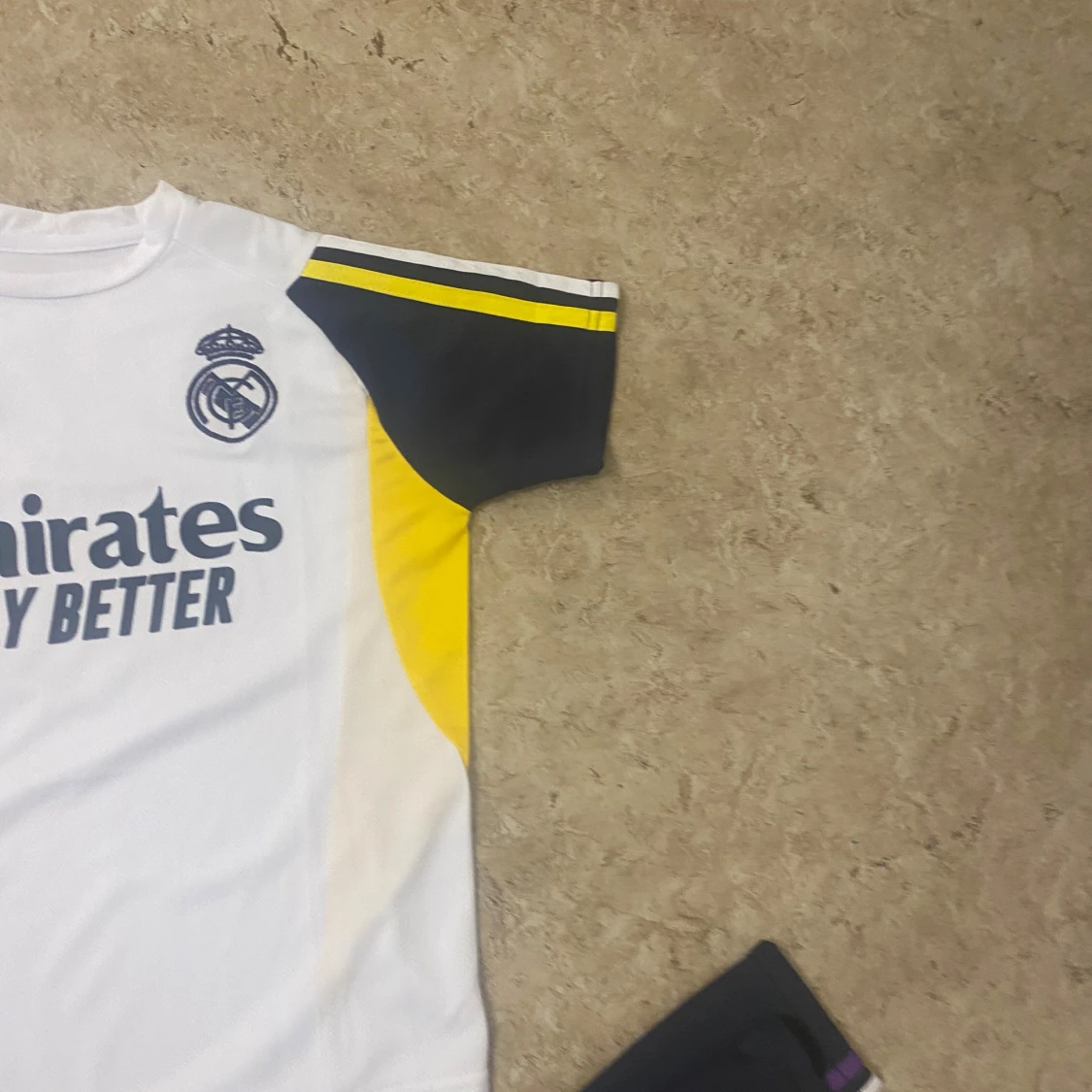 Real Madrid fotbollströja Adidas - 2