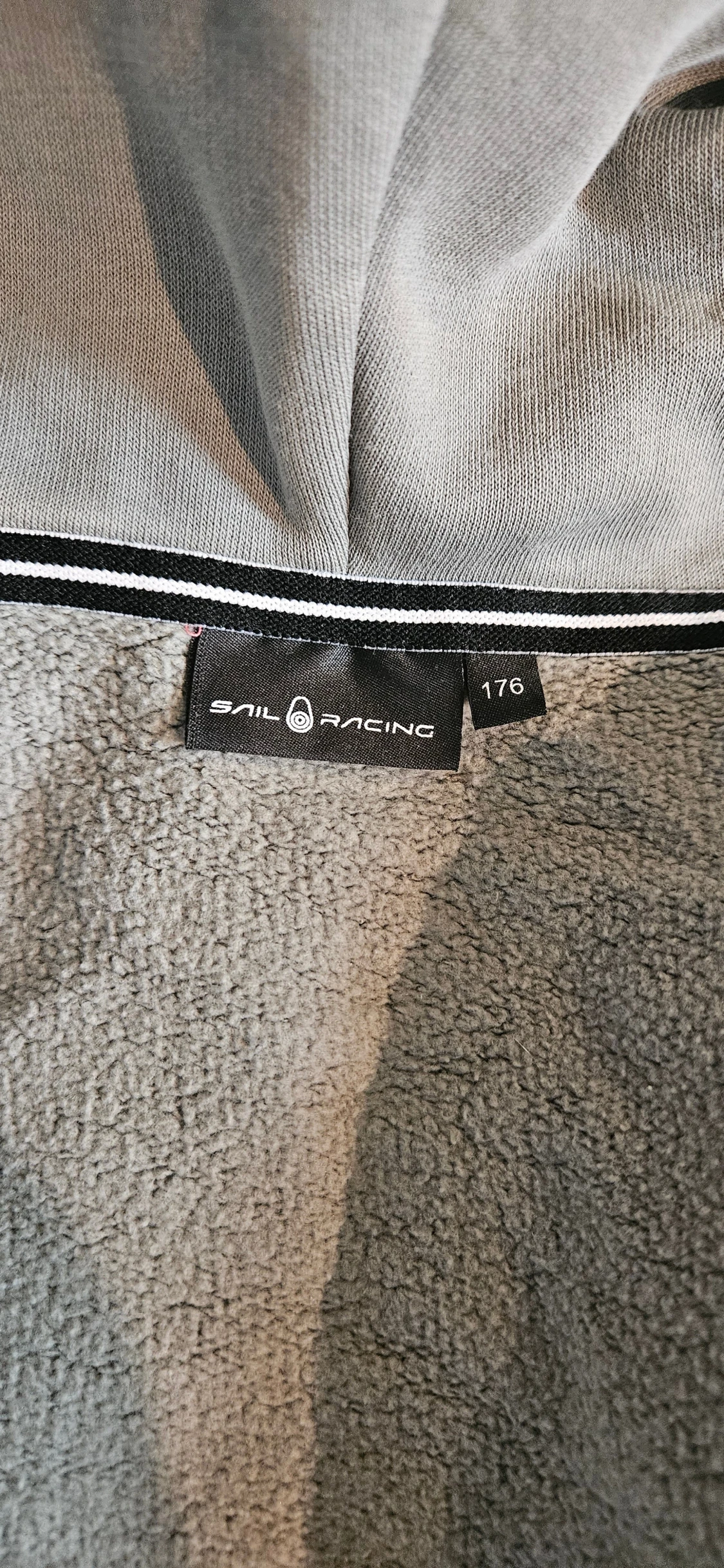 Grön dragkedje hoodie från Sail Racing - 2