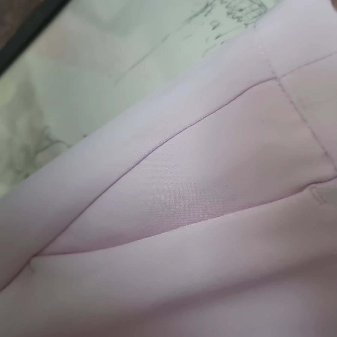 Ljusrosa bootcut byxor från BikBok - 4