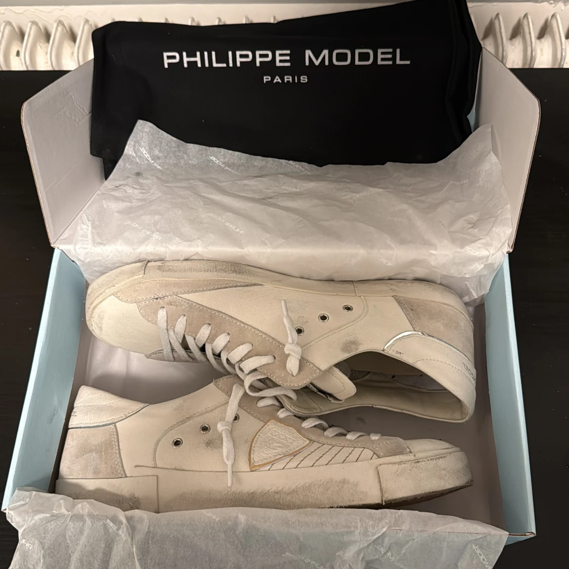Philippe Model vita sneakers i skinn och mocka - 2