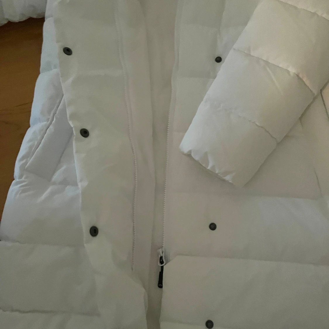 Ny lång dunjacka från Tuxer - 1