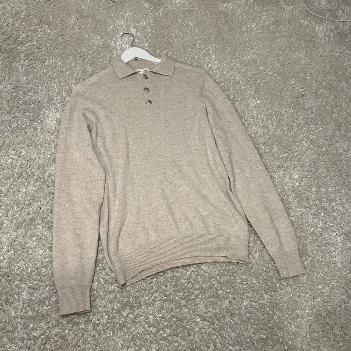 Beige kashmirpiké från Davida