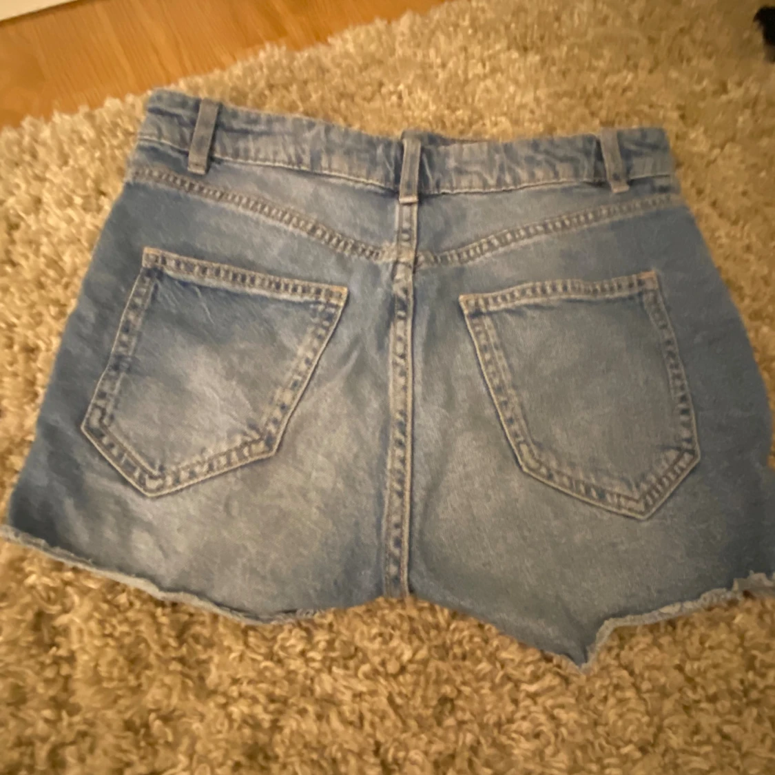 Blå jeansshorts från Lindex - 1