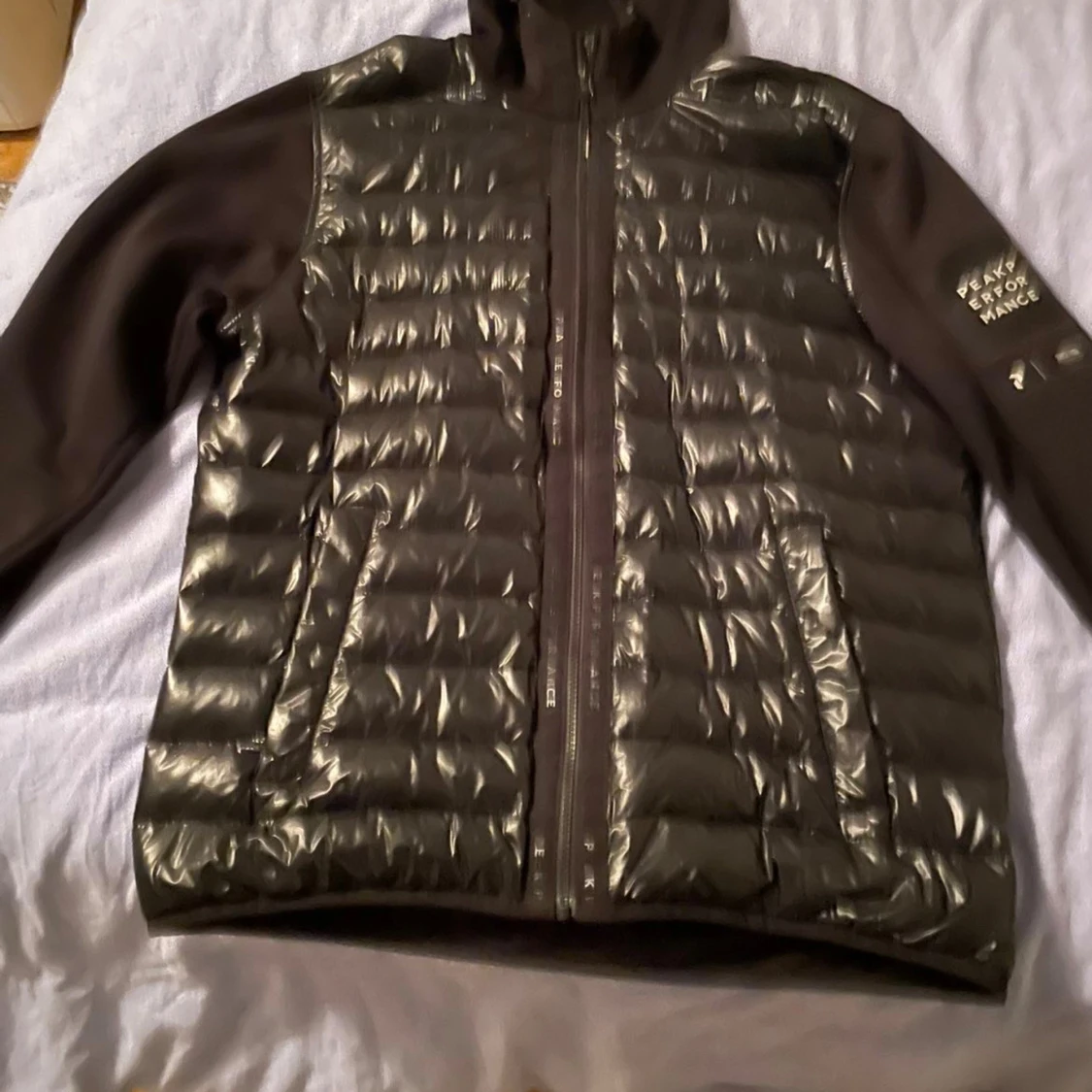 Svart pufferjacka Peak Performance - 1