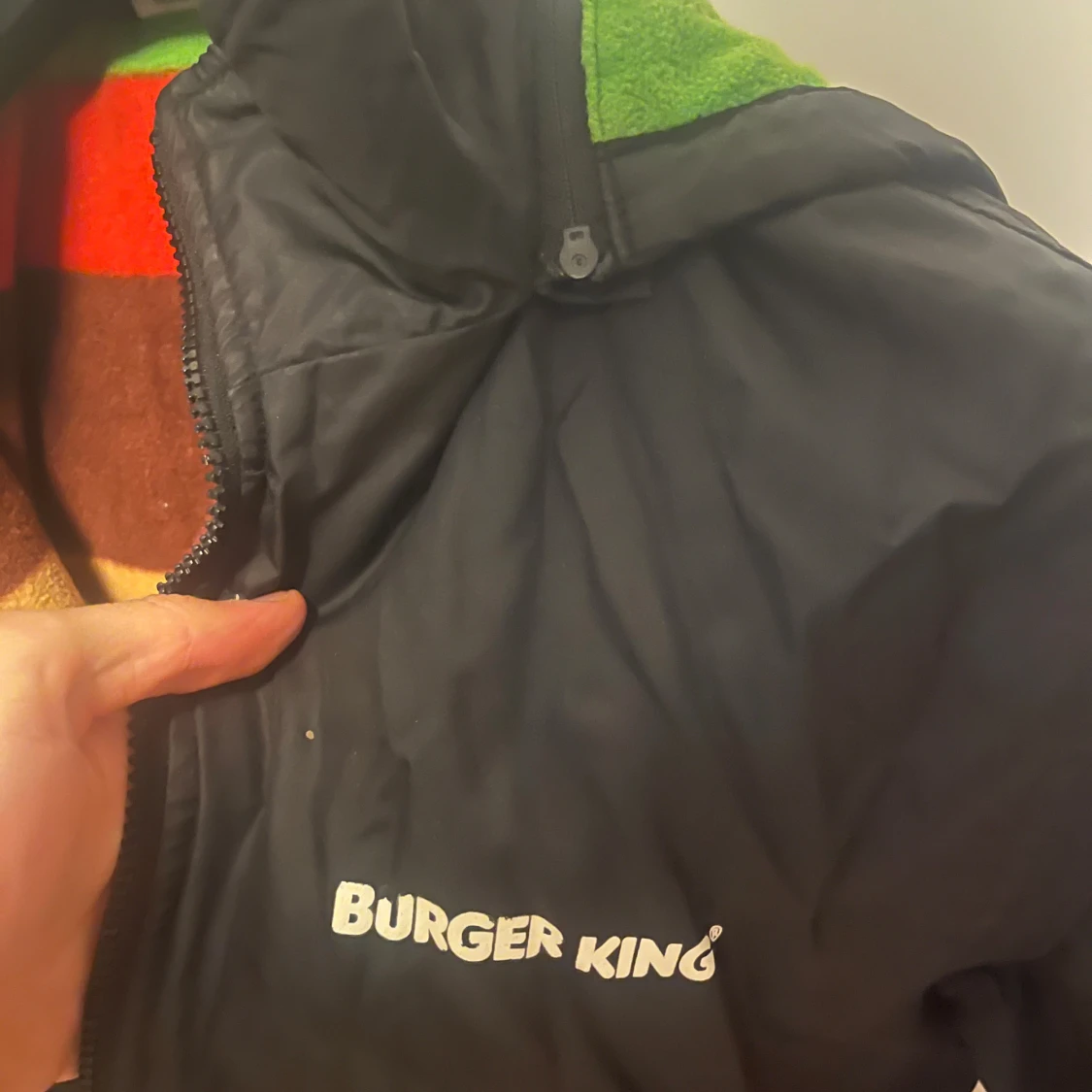 Svart vindjacka från Burger King - 1