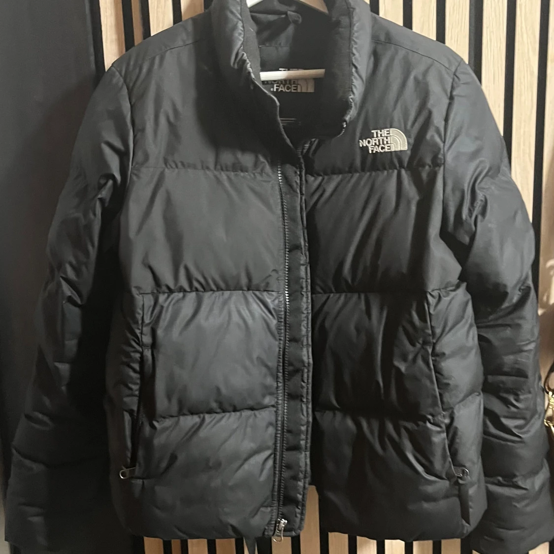 Svart pufferjacka från The North Face - 1