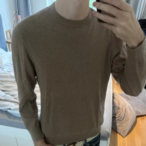 Stickad tröja - Fräsch stickad tröja från HM | Storlek M | Mycket bra skick✅| 