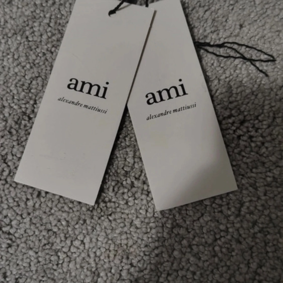 Vit stickad tröja från Ami Paris - 3