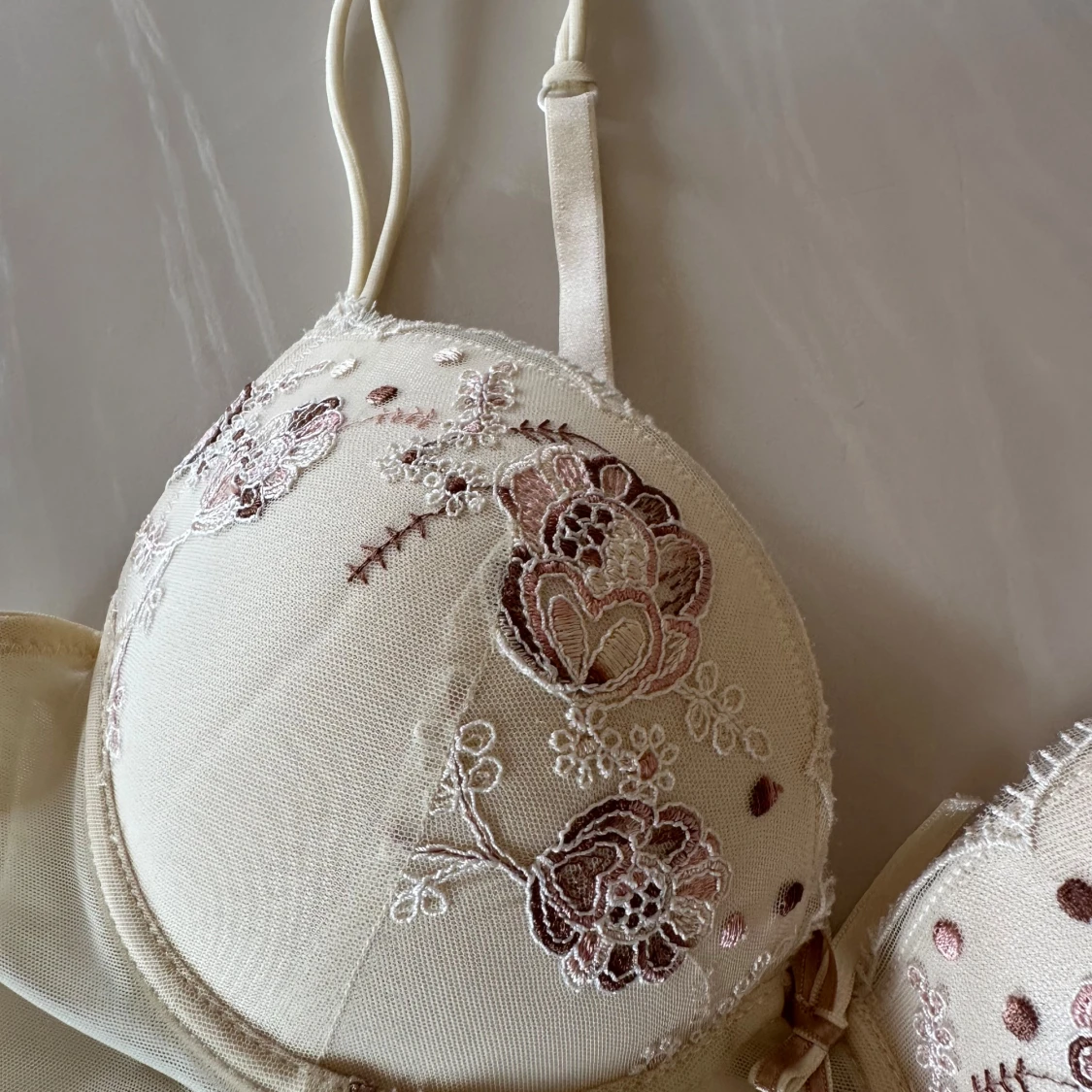 Romantisk korsett med broderi och snörning - 3