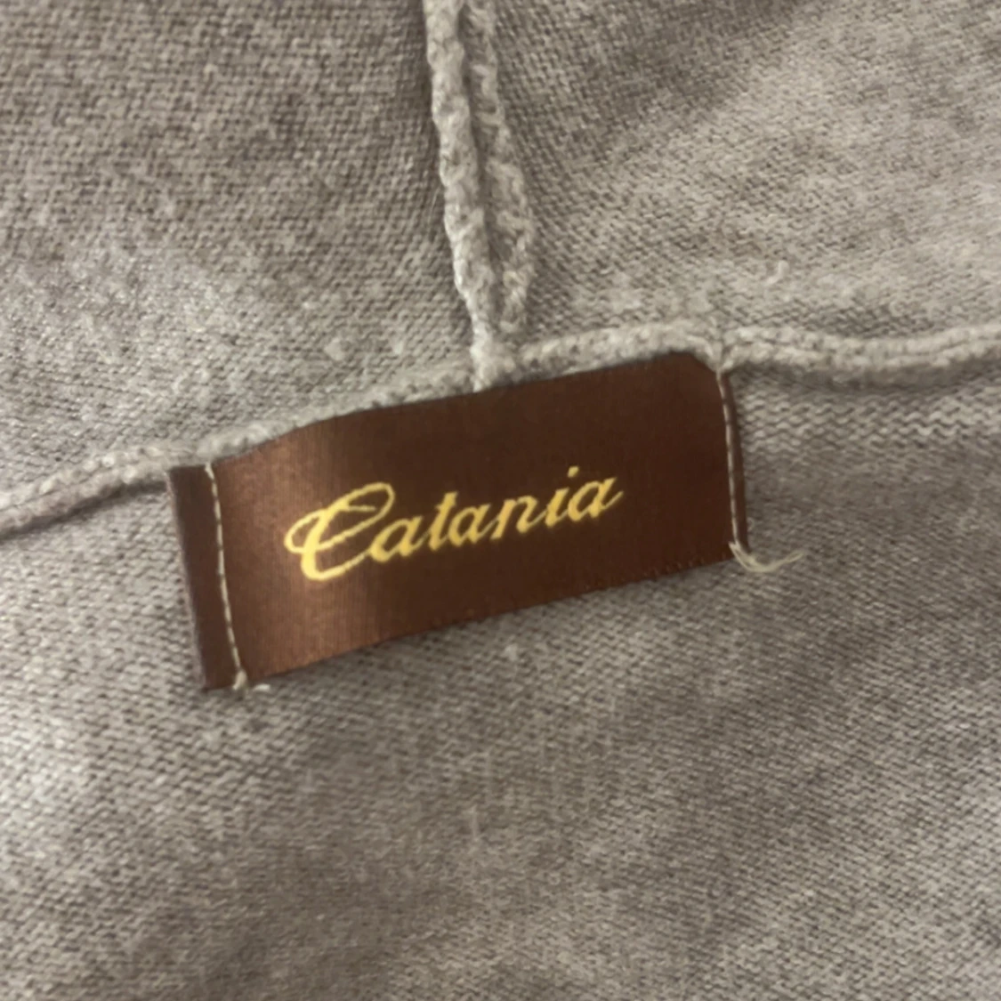 Grå ribbat mjukissett från Catania - 3