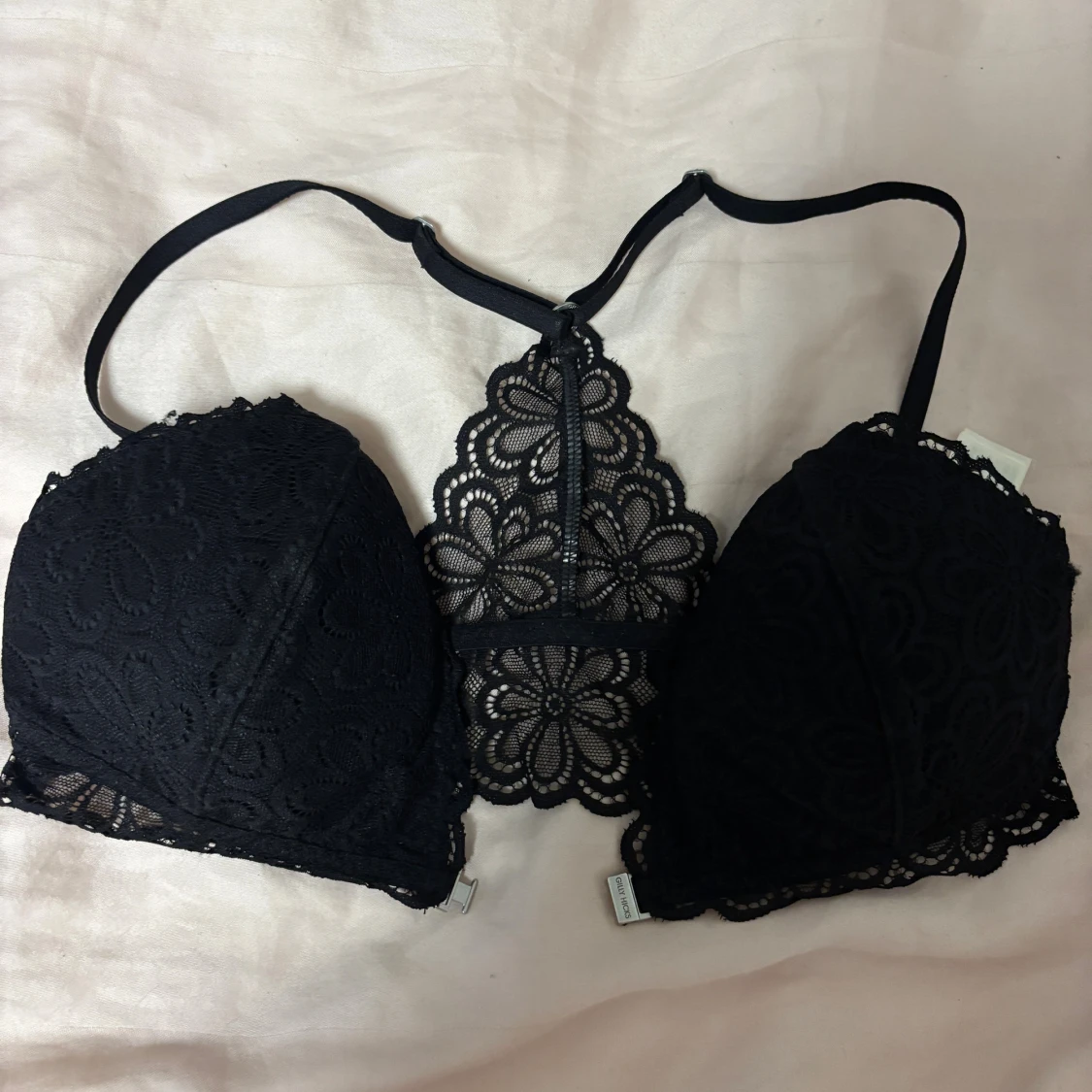 Svart spets bralette från Hollister - 1