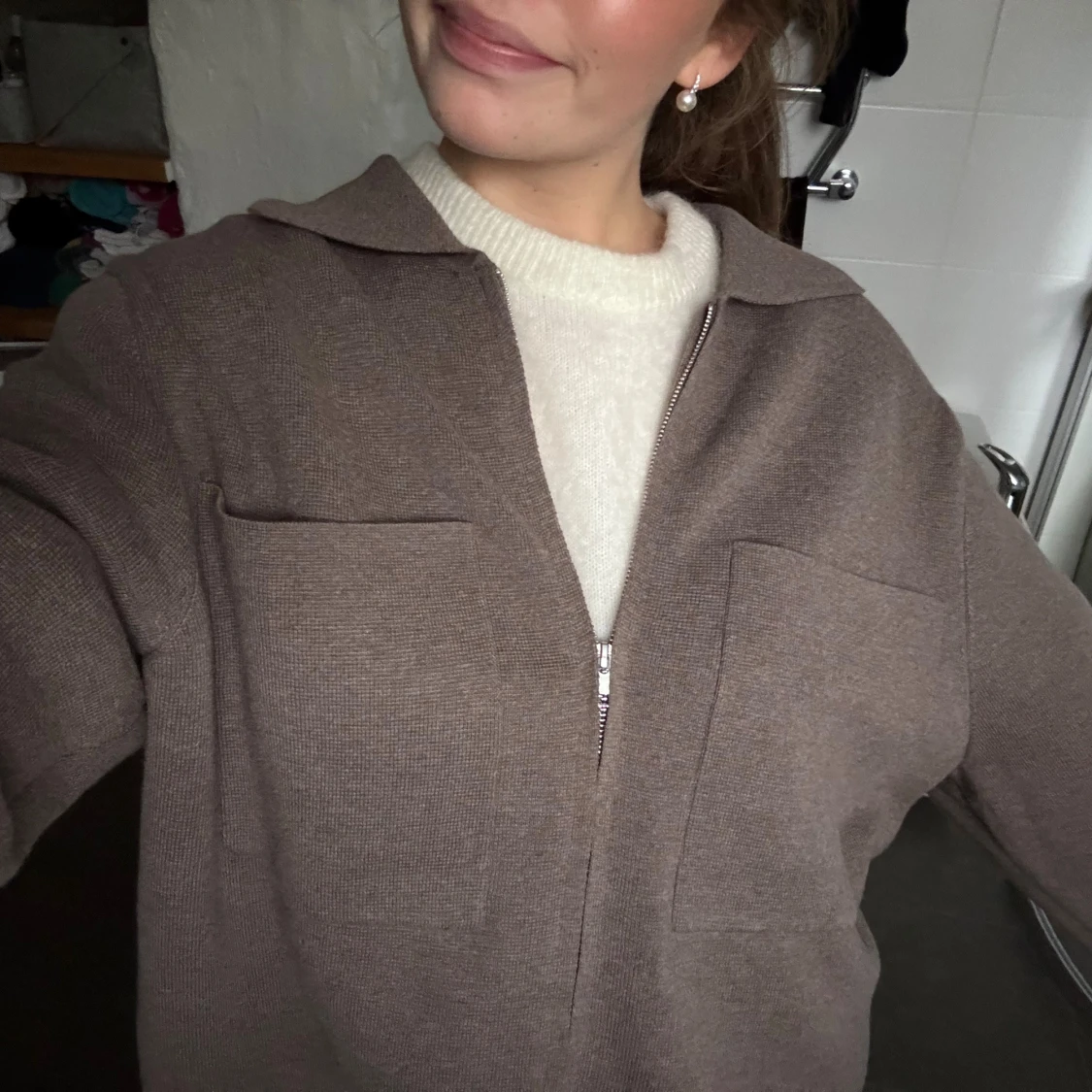 Brun stickad zip jacka  - 2