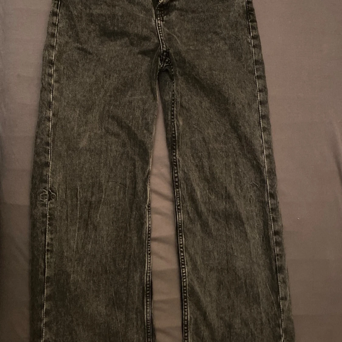 Svarta wide jeans från H&M Divided