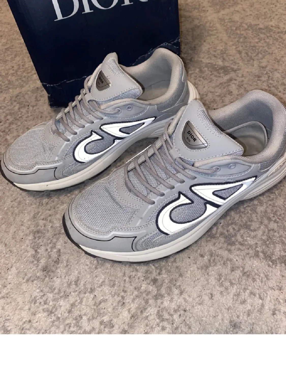 Grå Dior B30 sneakers med snörning