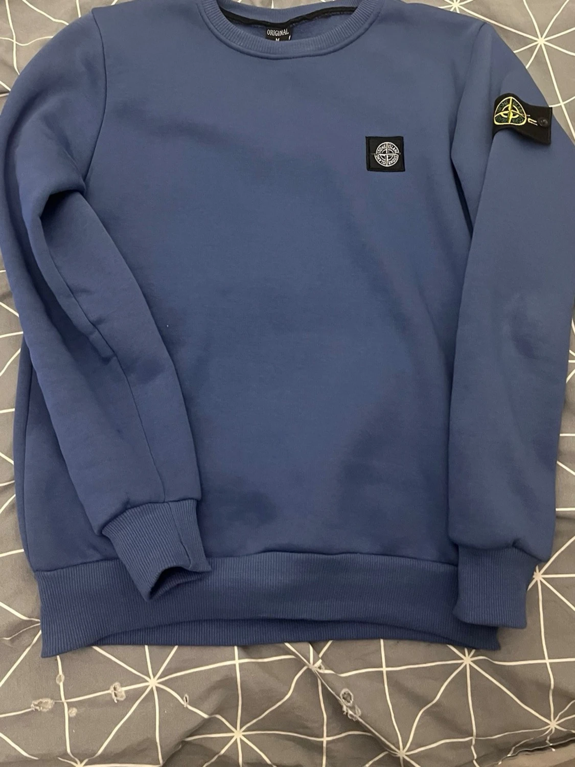 Blå Stone Island sweatshirt