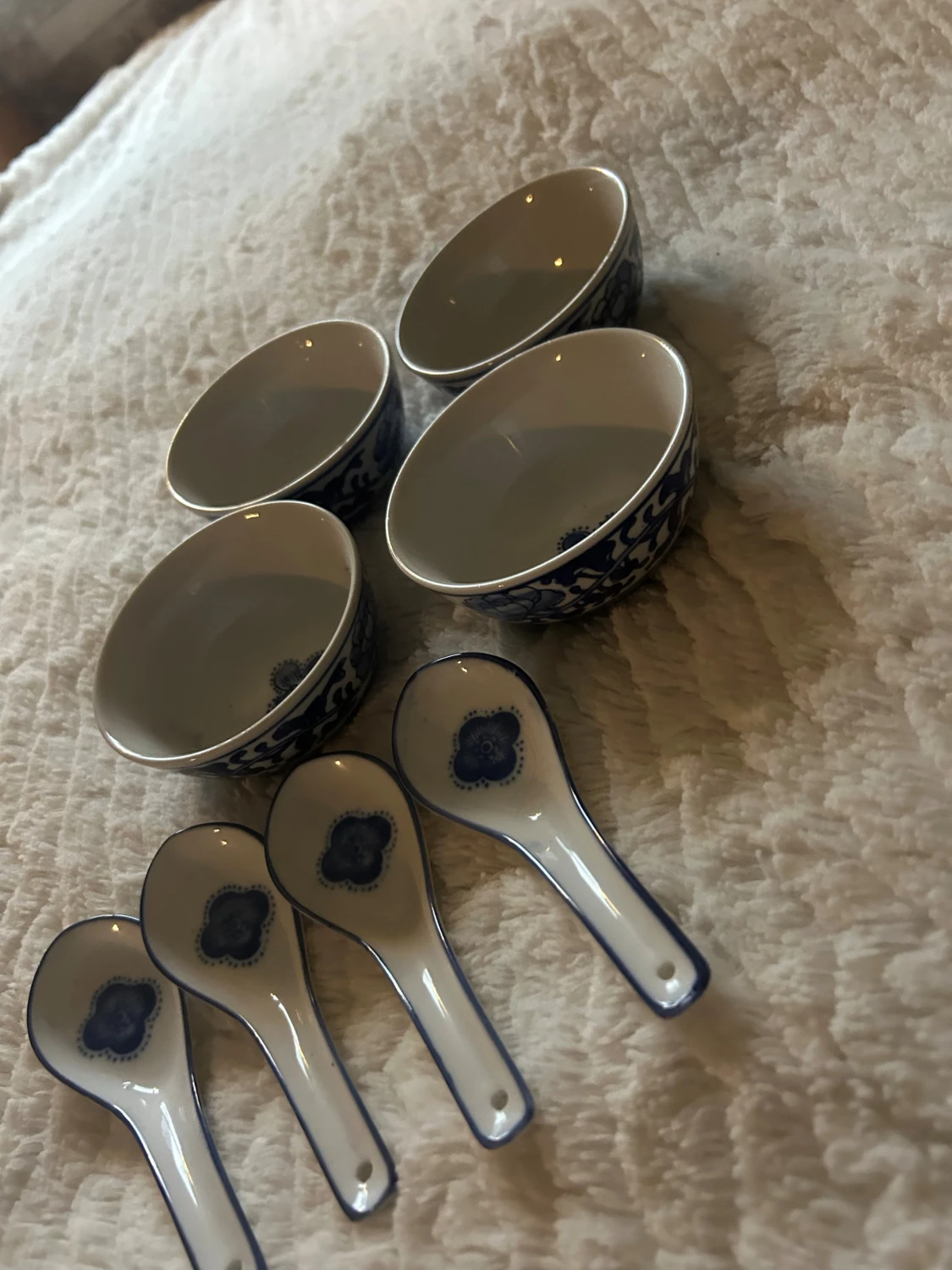 Skålar med skedar  - 3