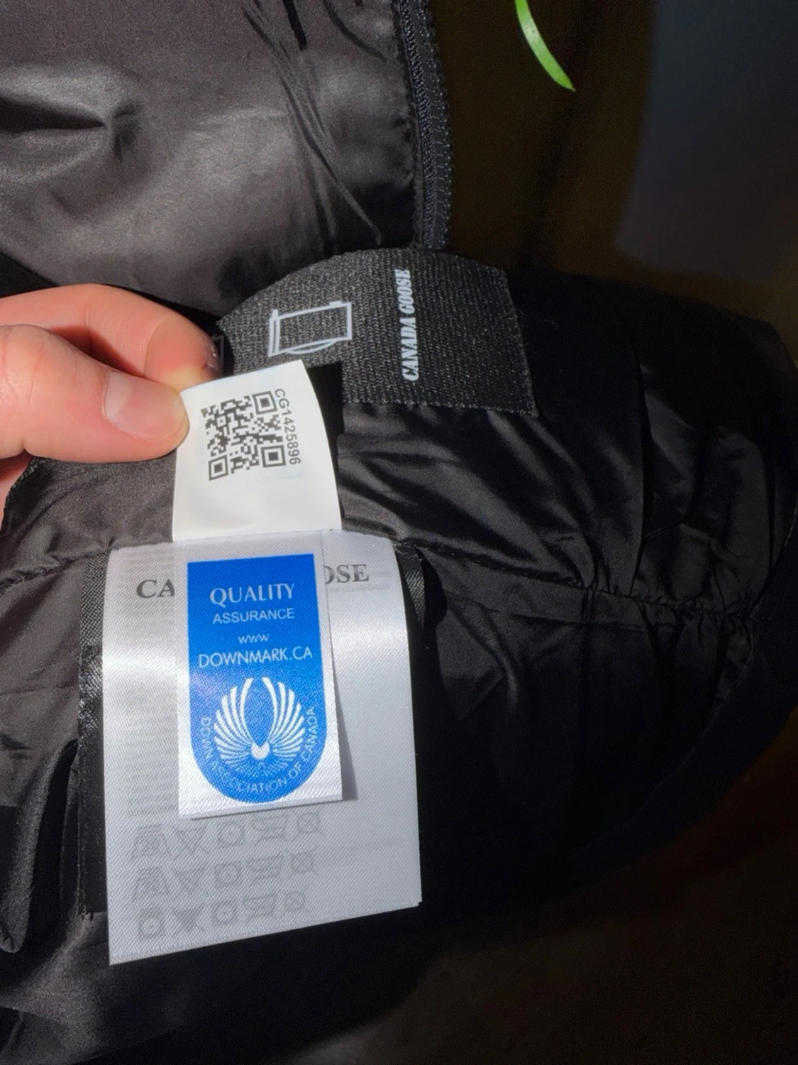 Canada Goose Crofton Vest | Medium - 5