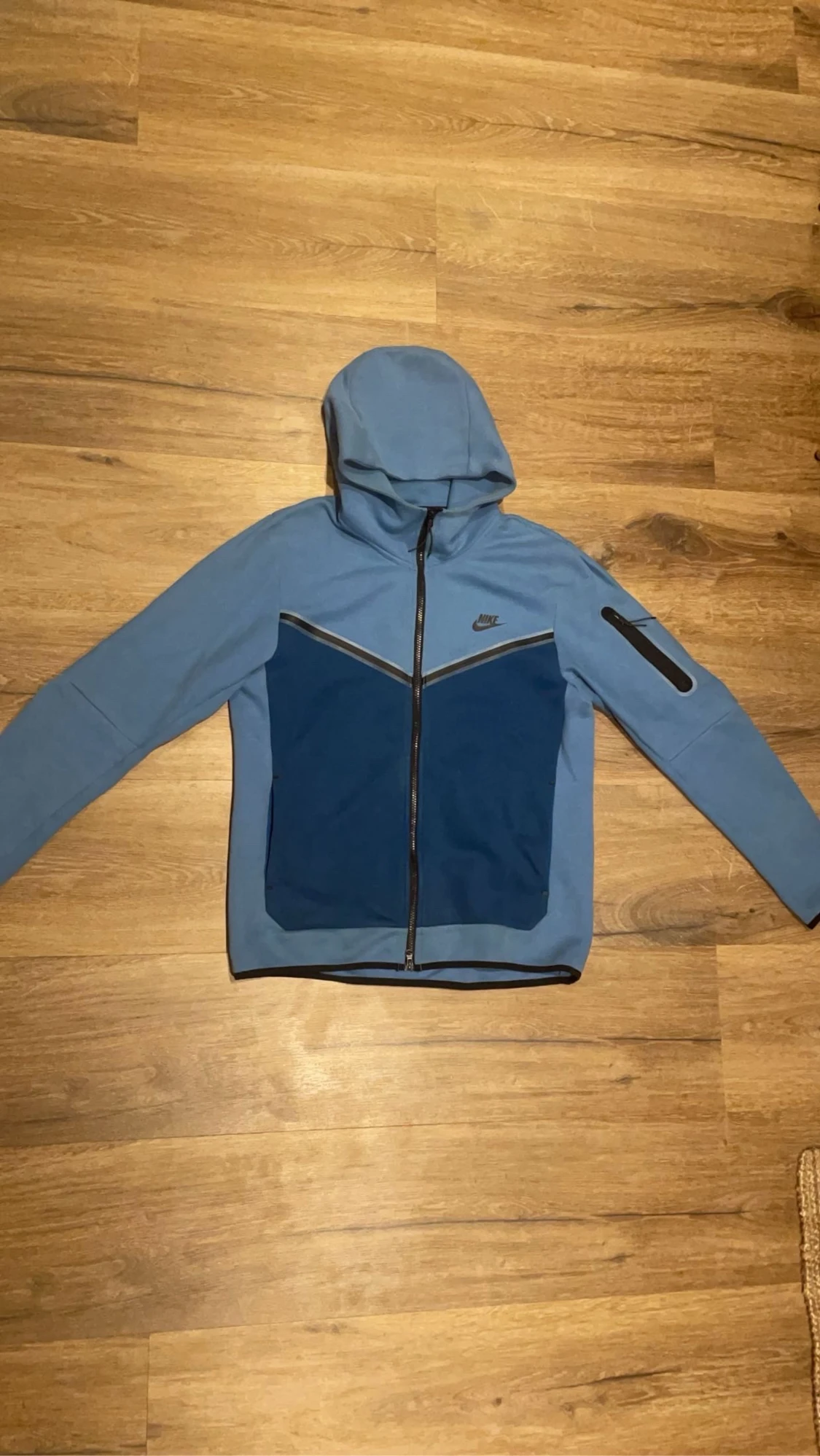 Nike Tech Fleece St M - 1