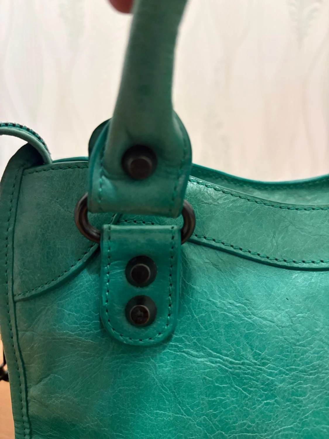 Grön handväska i skinn - 4