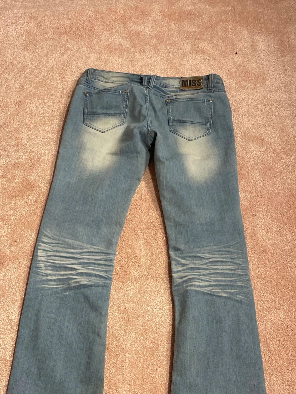 Blå bootcut jeans  - 3