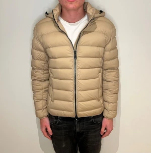 Colmar jacka  - Helt ny | finns i 46/XS, 48/S & 52/L