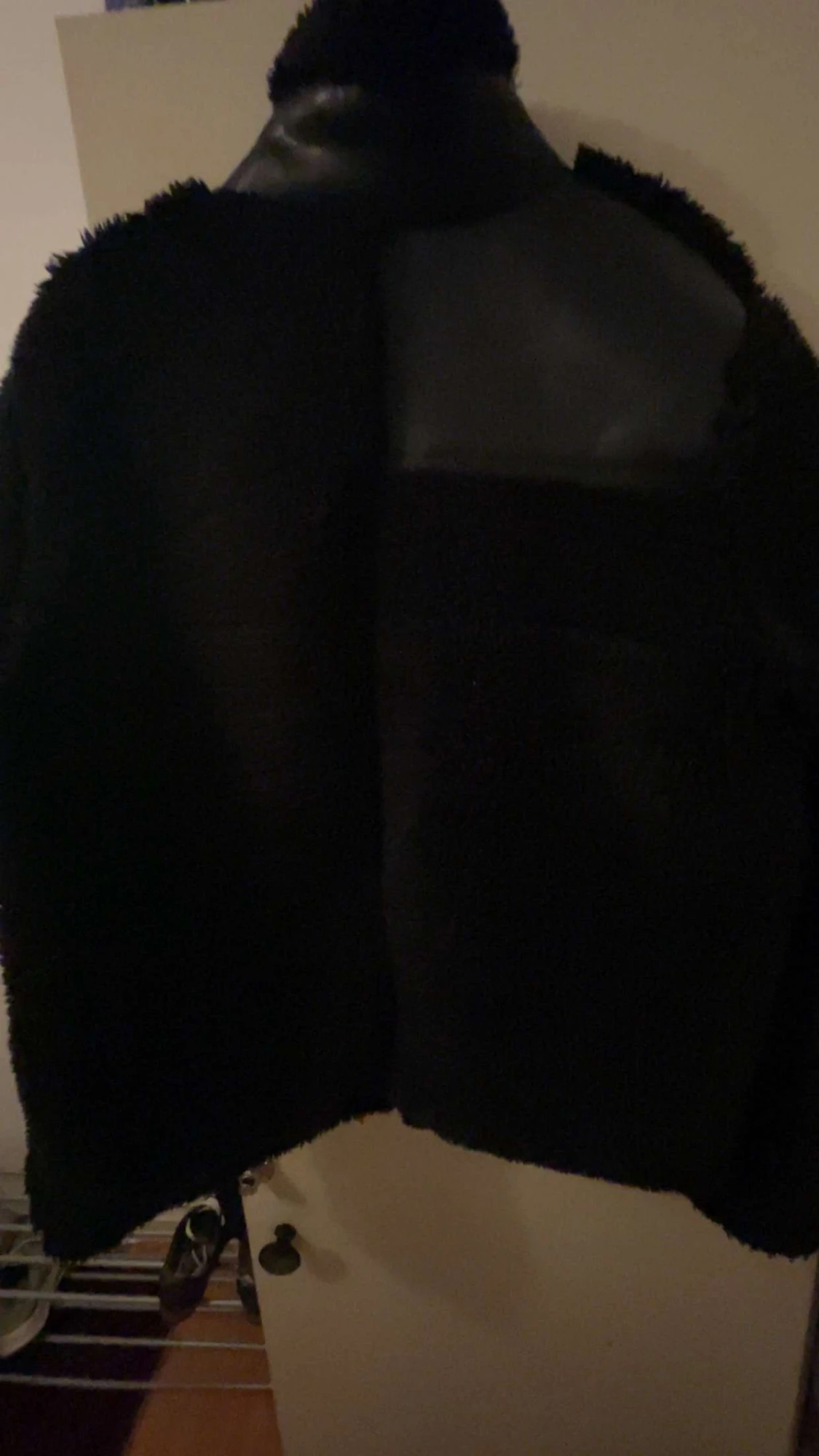 Svart teddyjacka från Axel Arigato - 1