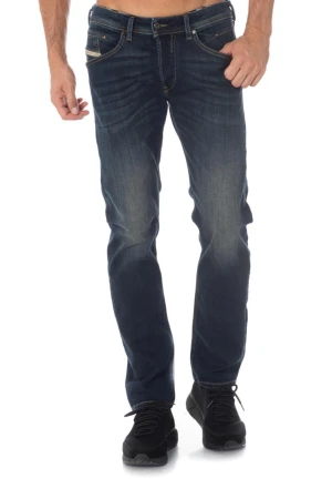 Mörkblå Diesel jeans W30 L32 - I nyskick ä. W30 L32 