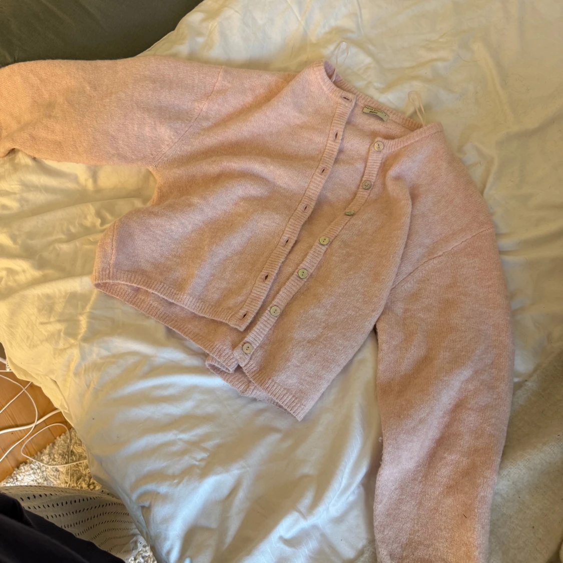 Ljusrosa kofta från Gina Tricot - 4