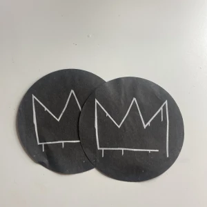 Hov1 konfetti - 2 stora hov1  konfetti