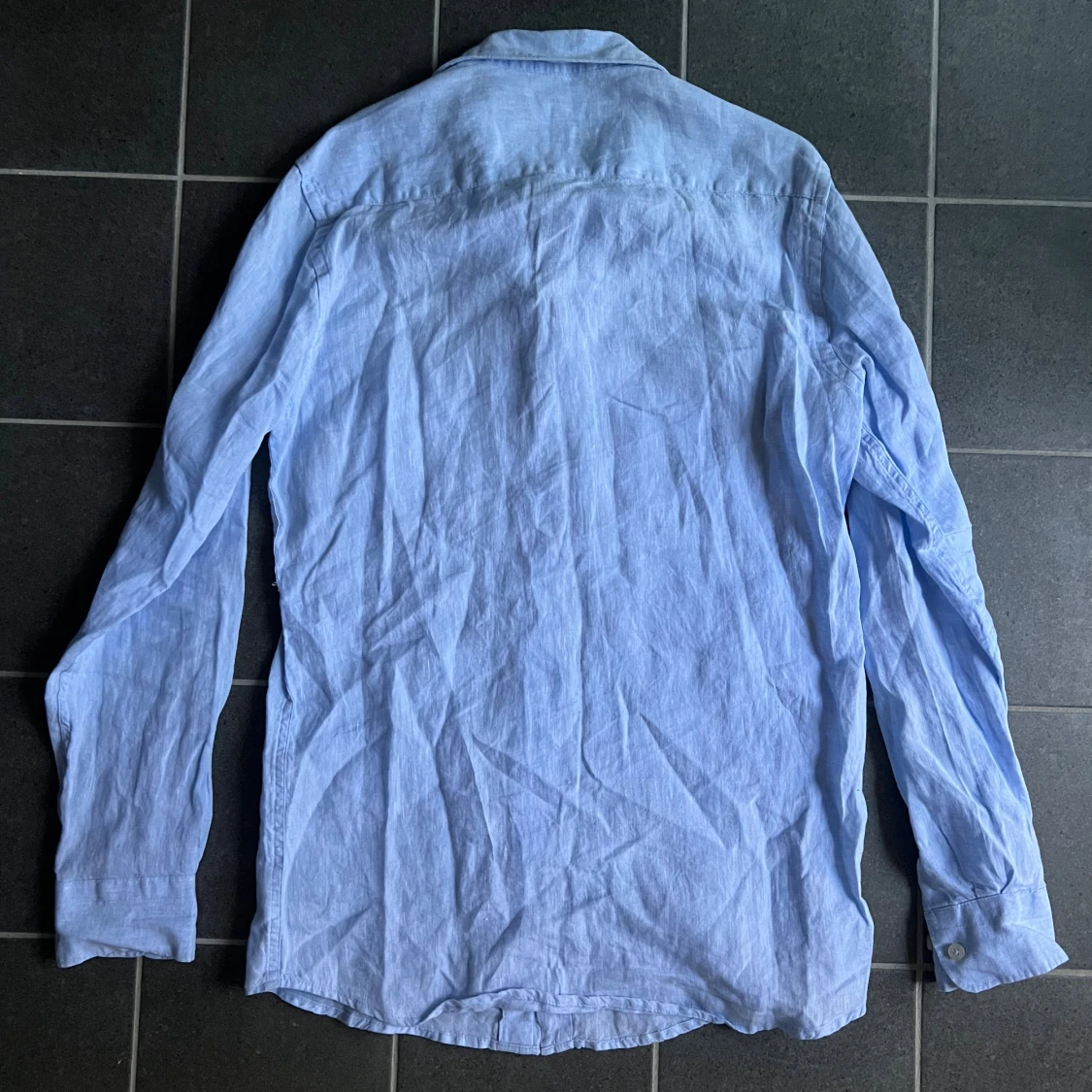 Ljusblå linneskjorta från SCW - 2
