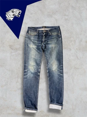 A.P.C SELVAGE JEANS  - Otroligt feta Selvage från A.P.C | Skick: 8.5/10 | Strl: 30 | Hör av dig vid intresse eller om du undrar någonting! 