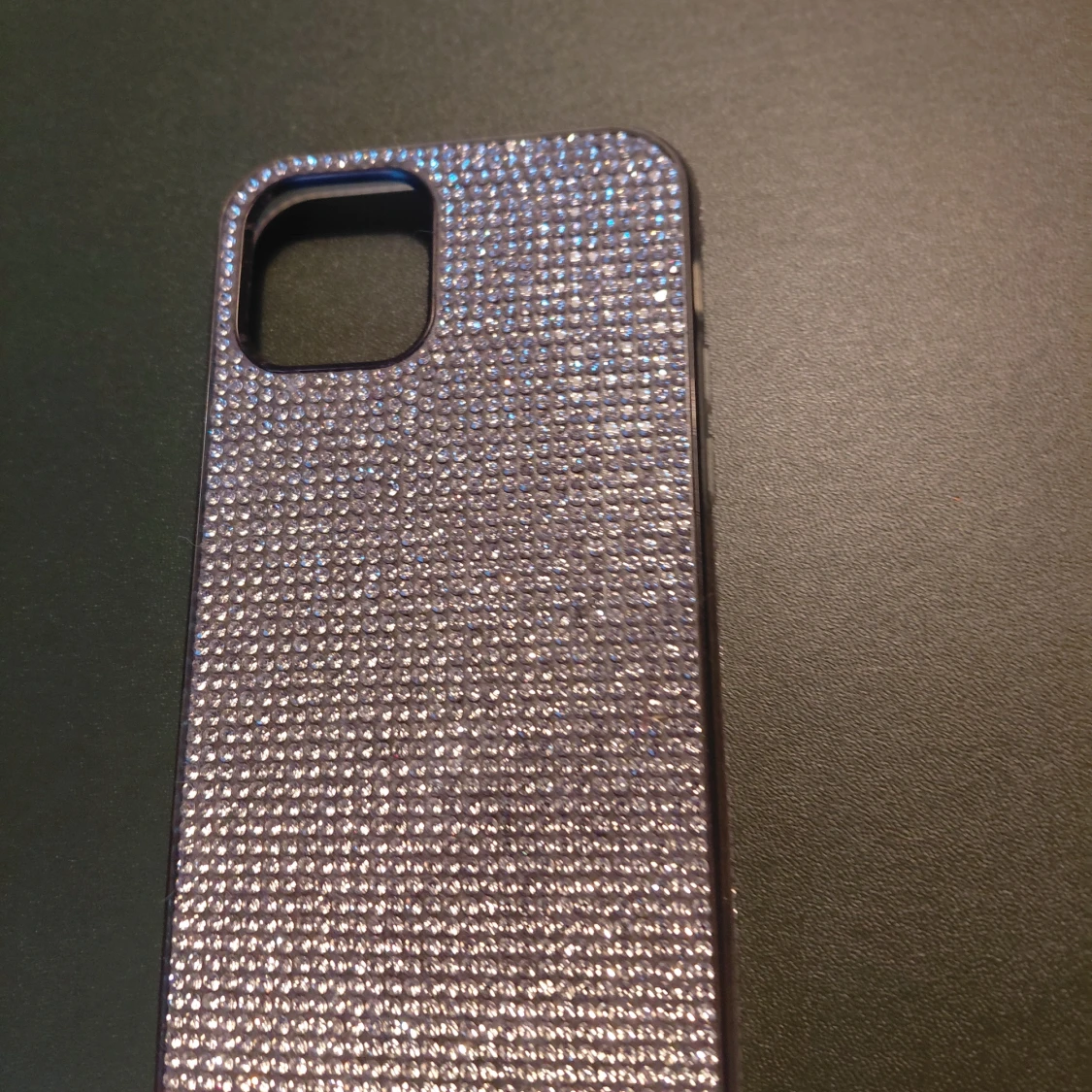 Lyx glittrigt mobilskal Iphone 14