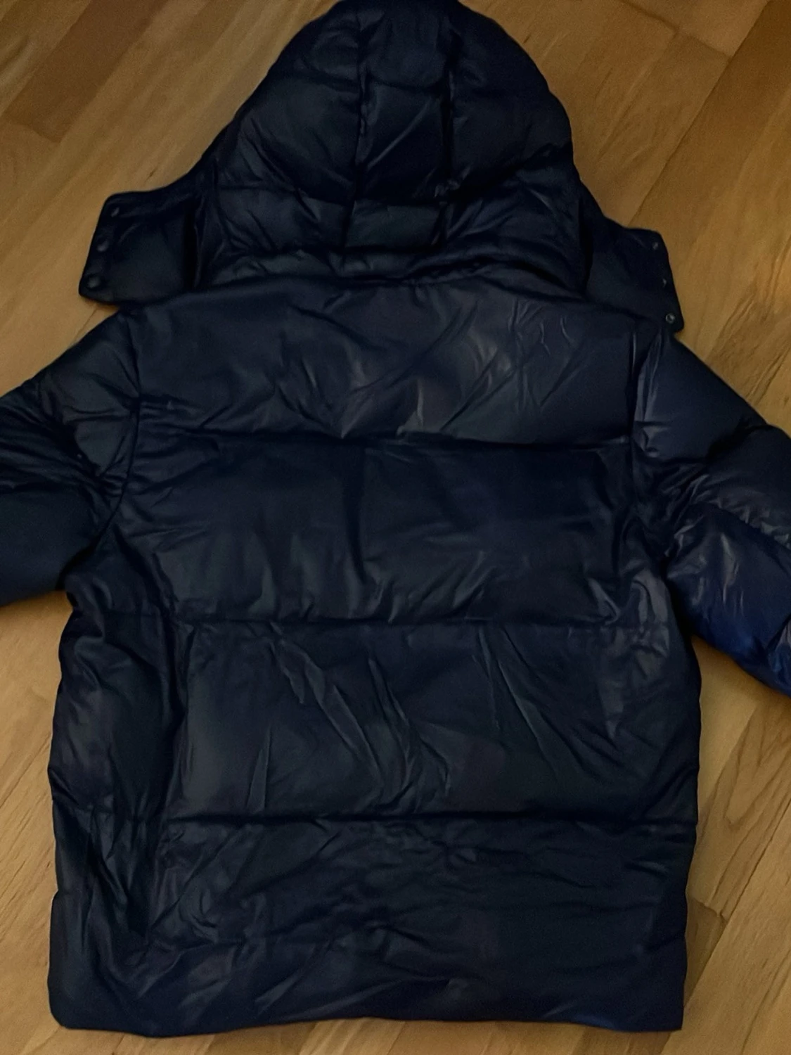 Blå pufferjacka från Tommy Hilfiger - 3