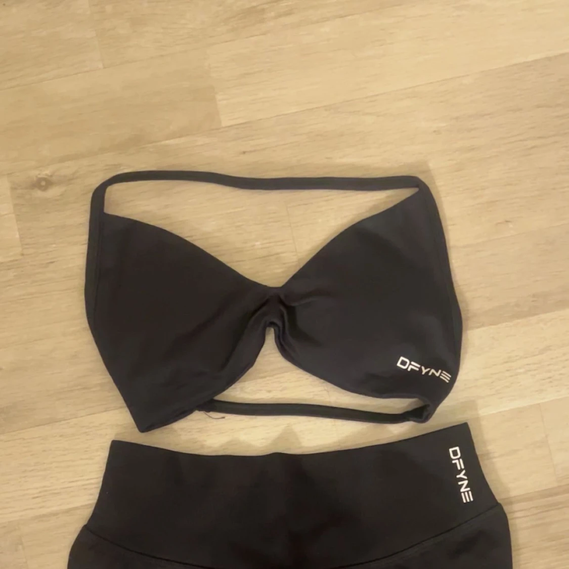 Dfyne black set
