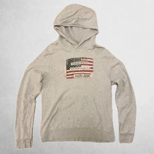 RALPH LAUREN DENIM & SUPPLY - Tjena! Säljer denna Hoodie från RL Denim & Supply✔️Storlek L✔️Skriv vid minsta fundering✔️