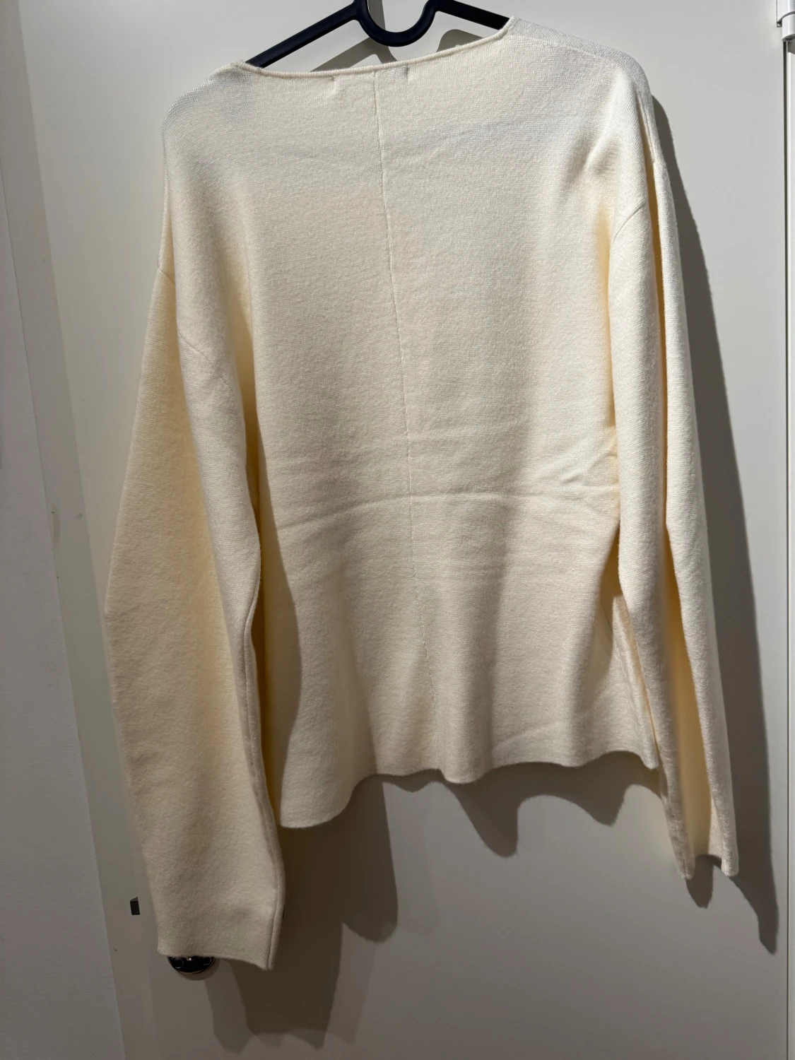 Krämvit kofta från Gina Tricot - 4