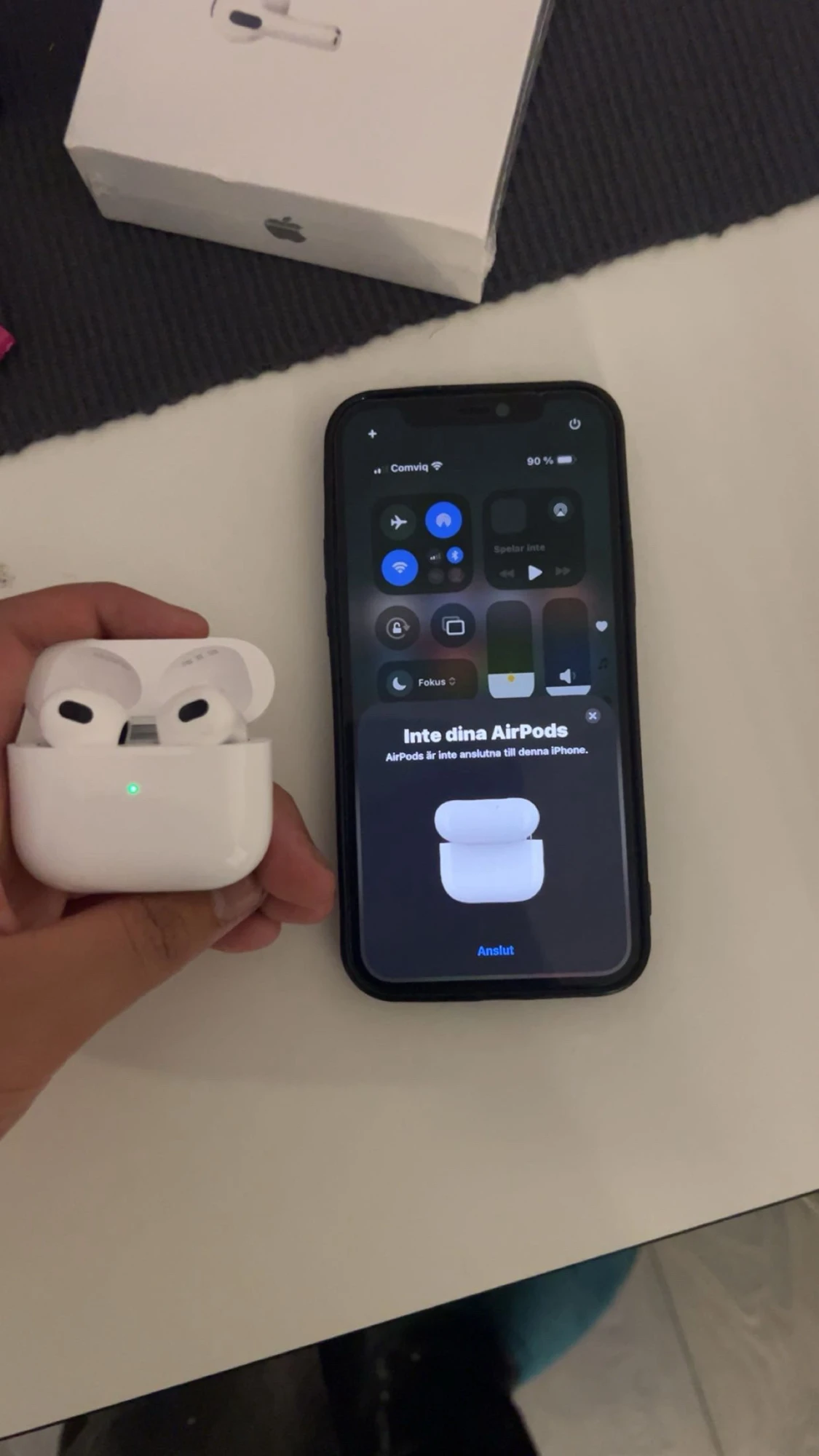 AirPods gen 3 - 2